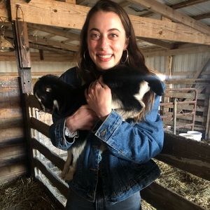 Meet your Posher, Madelyn